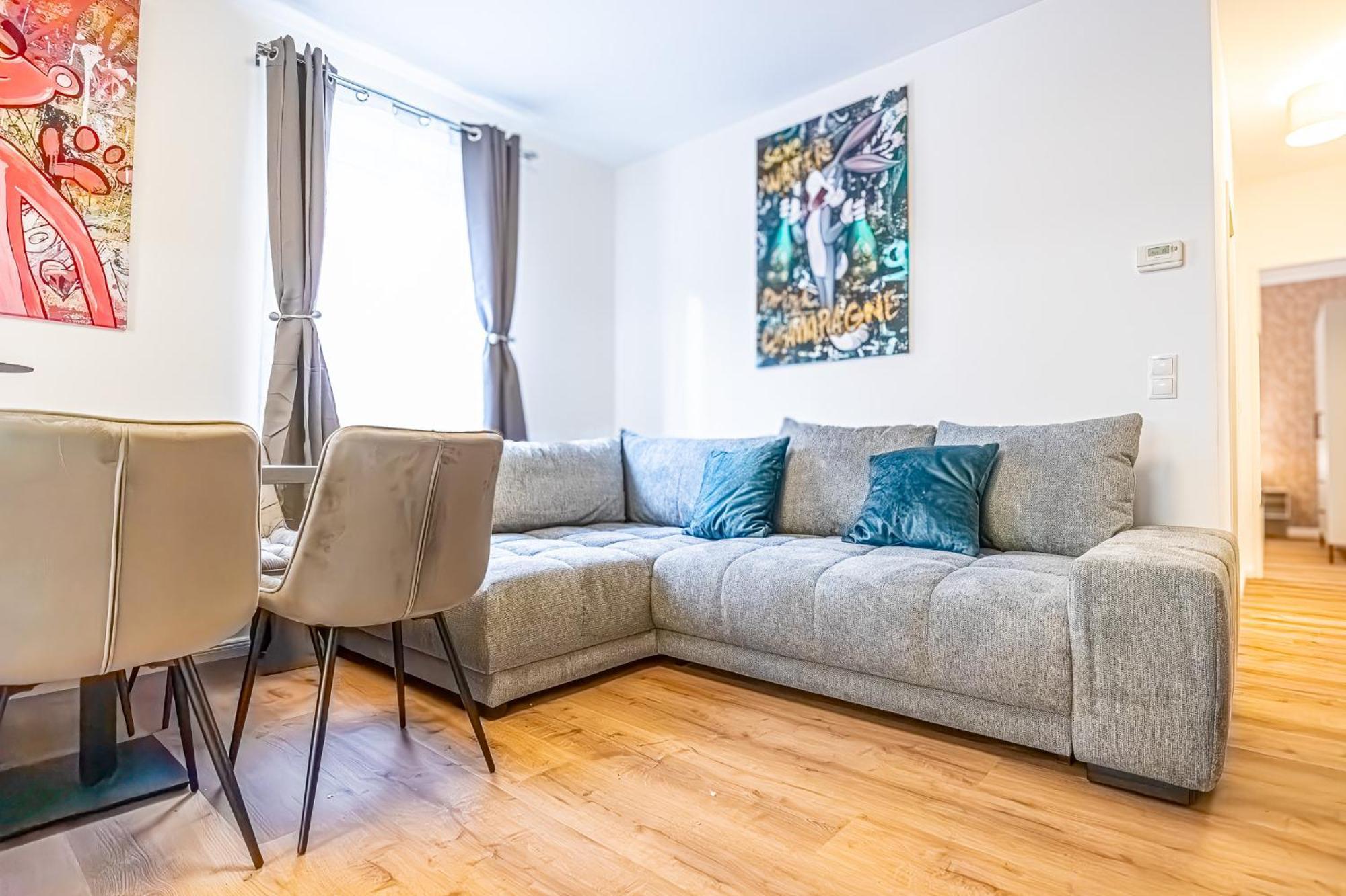 Charming 1Br And 1Lr Apt Modern Design Donaustadt Vienna Esterno foto