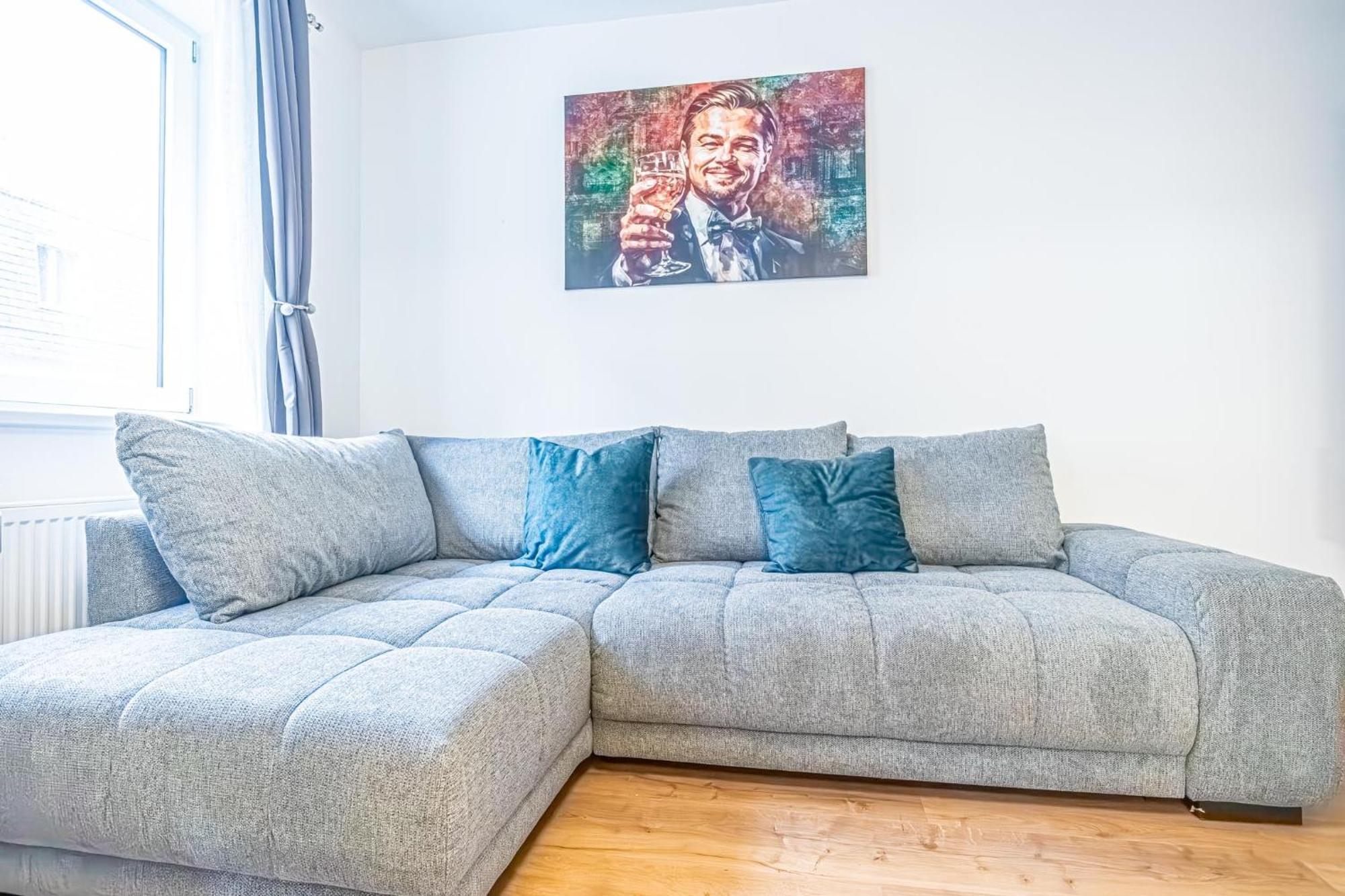 Charming 1Br And 1Lr Apt Modern Design Donaustadt Vienna Esterno foto