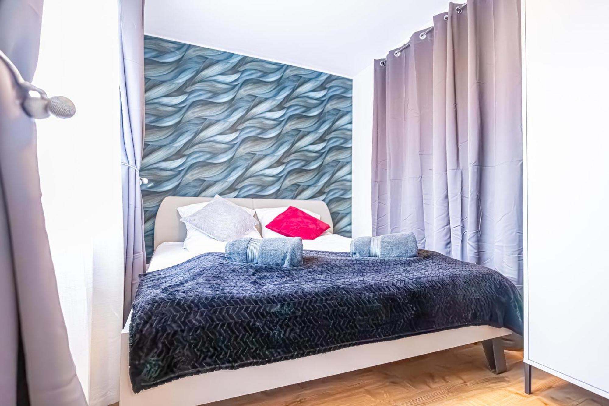 Charming 1Br And 1Lr Apt Modern Design Donaustadt Vienna Esterno foto